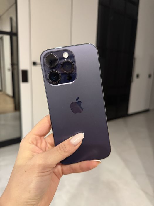 Телефон Iphone 14 Pro