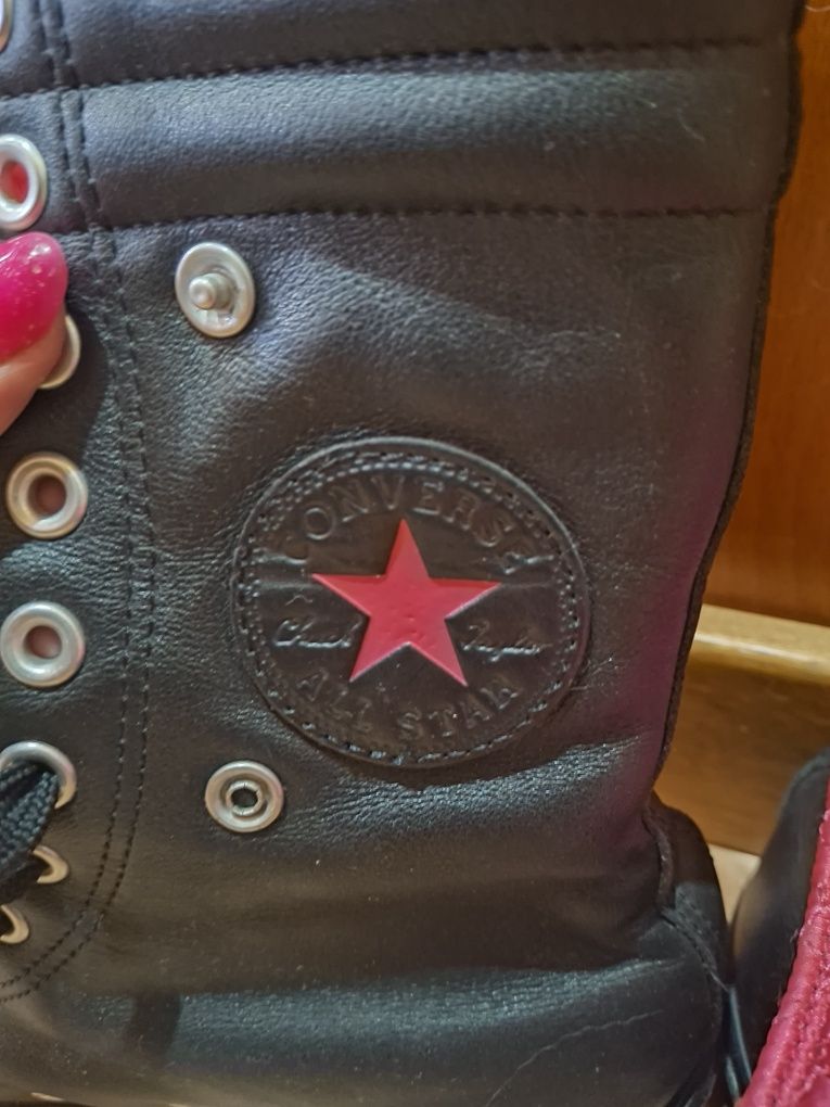 Sapatilha/Bota Converse Rare XHI 13  cano alto em couro Como Novas