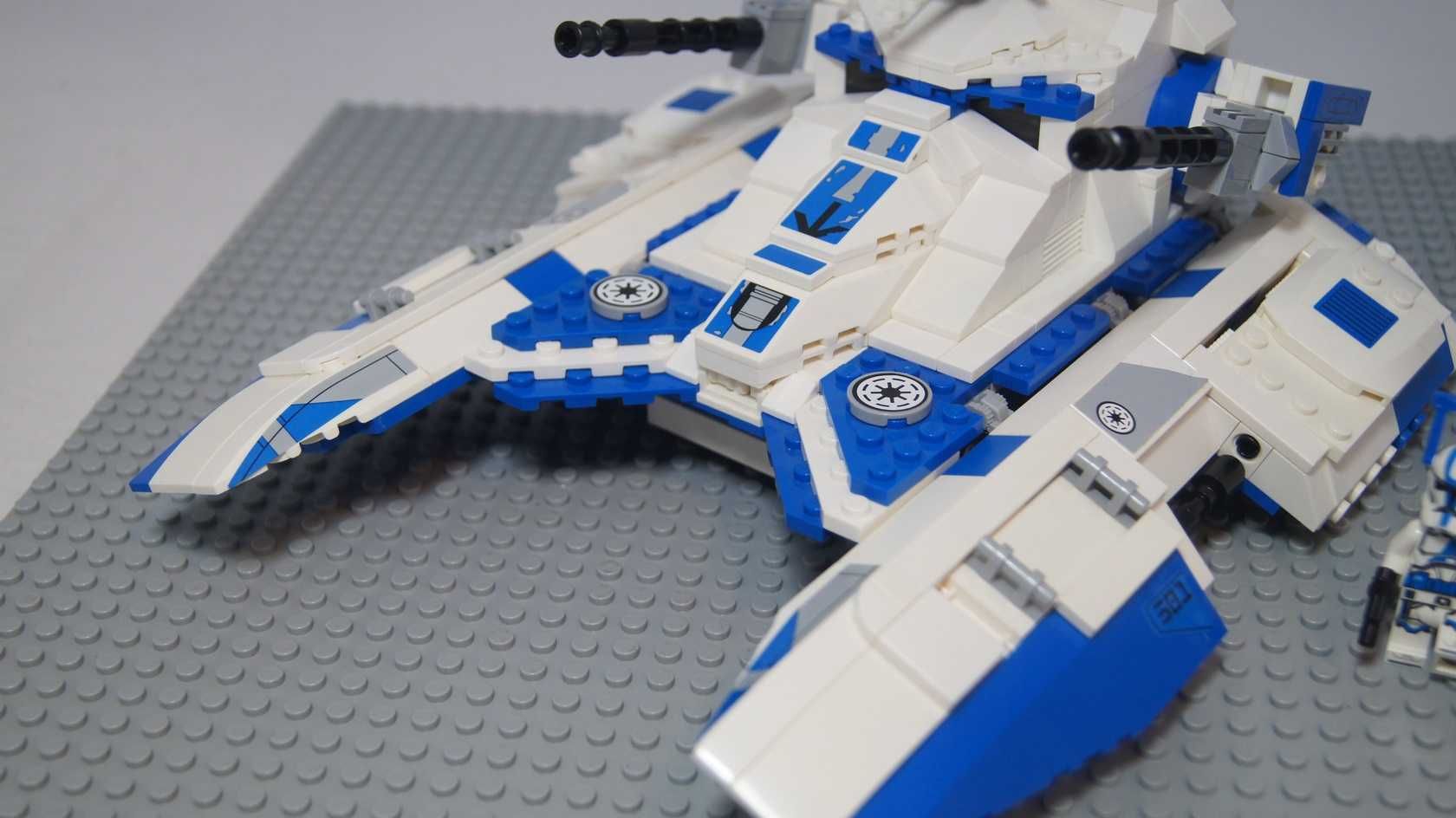 Lego Star Wars TX-130 Fighter Tank 501 legion custom 7679 figurki kg
