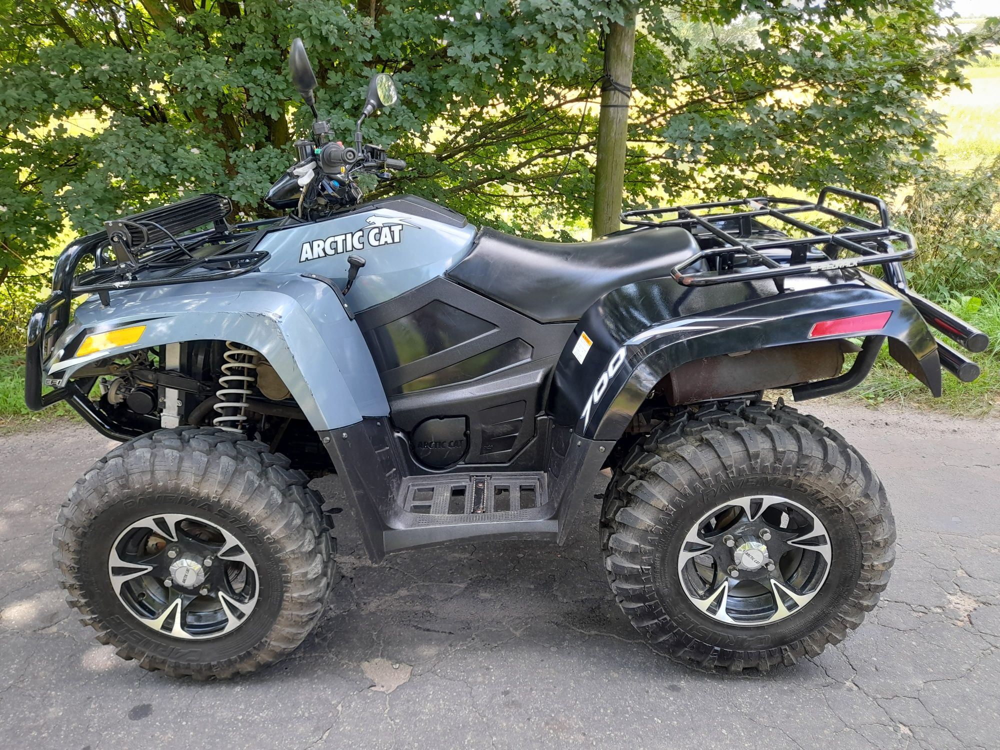 Arctic Cat 700 4x4 + Blokada Wspomaganie