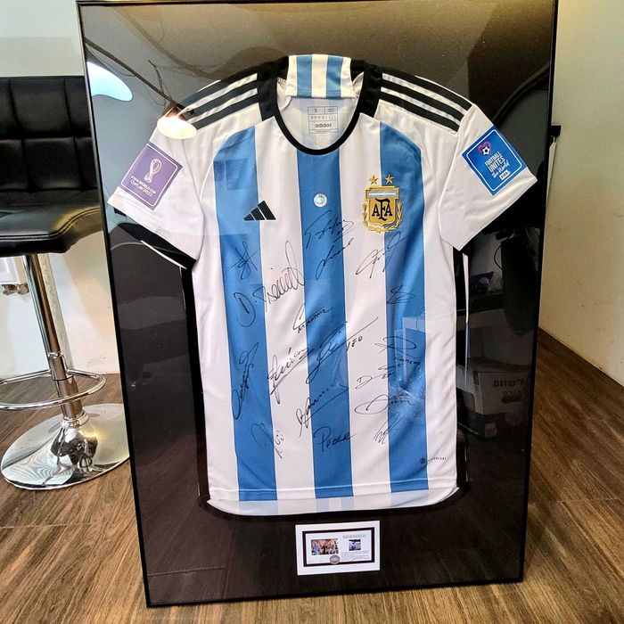 Koszulka Mistrzostw Świata 2022 Argentyna Messi autografy + certyfikat