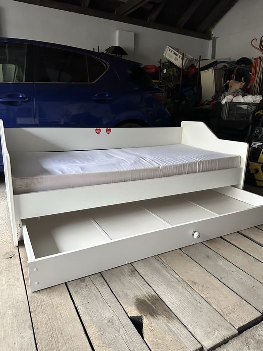 Łóżko z szufladą