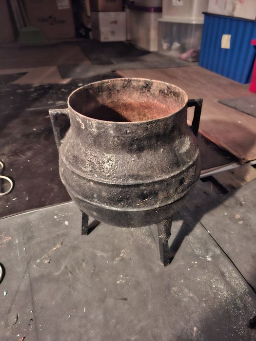 Panela de ferro sem testo