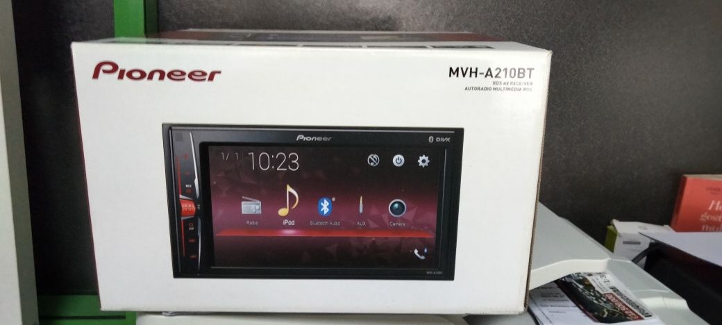 Vendo autoradio Pioneer MVH-A210 BT