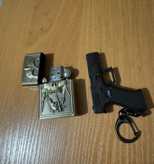Брелок пістолет GLOCK