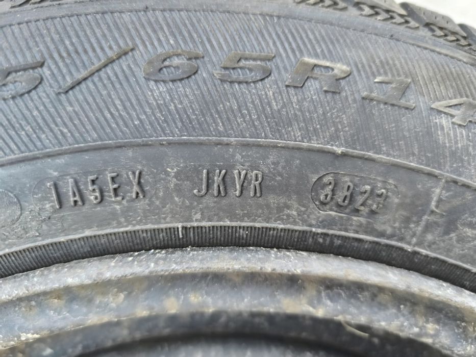 Opony zimowe Dębica Frigo 2 175/65 R14 ze stalowymi felgami