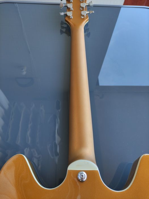 Hagstrom Viking Gold Justin York