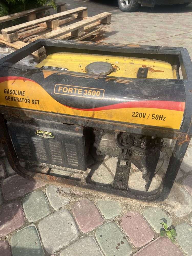 Генератор Forte 3500