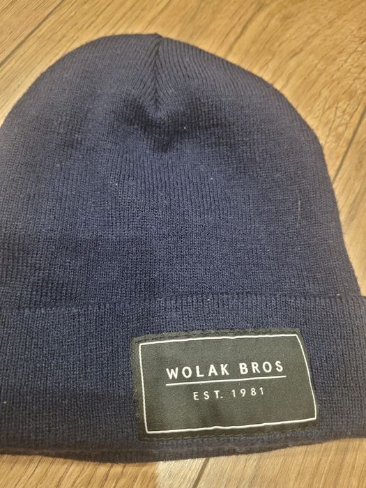 Czapka damska. Granatowa. 2 sztuki. Wolak Bros