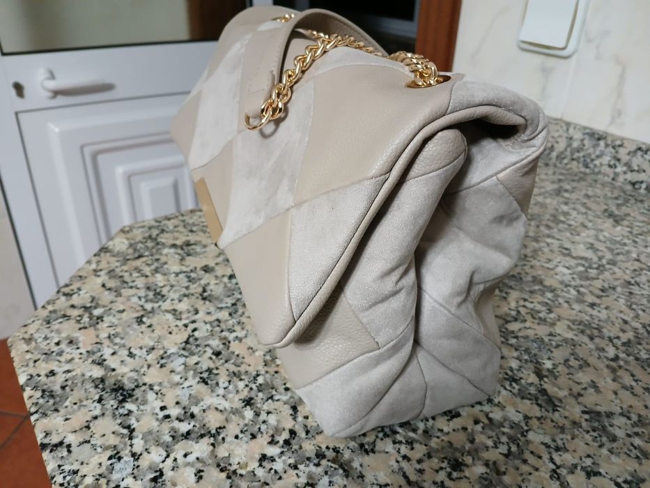 Mala da Tiffosi com corrente dourada