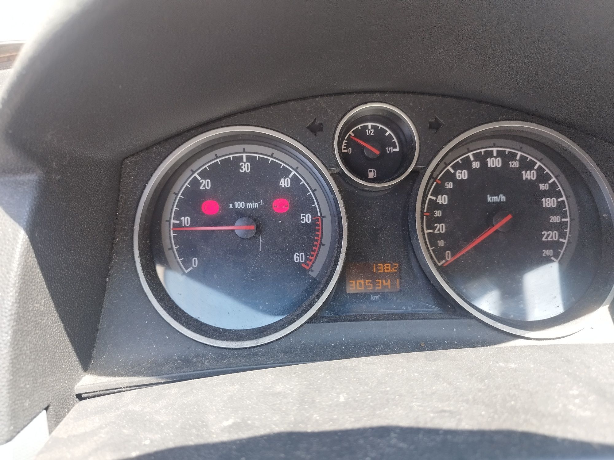 Troco Opel astra por gipe