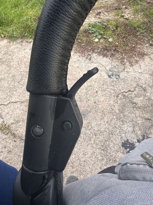 Sprzedam wozek spacerowy