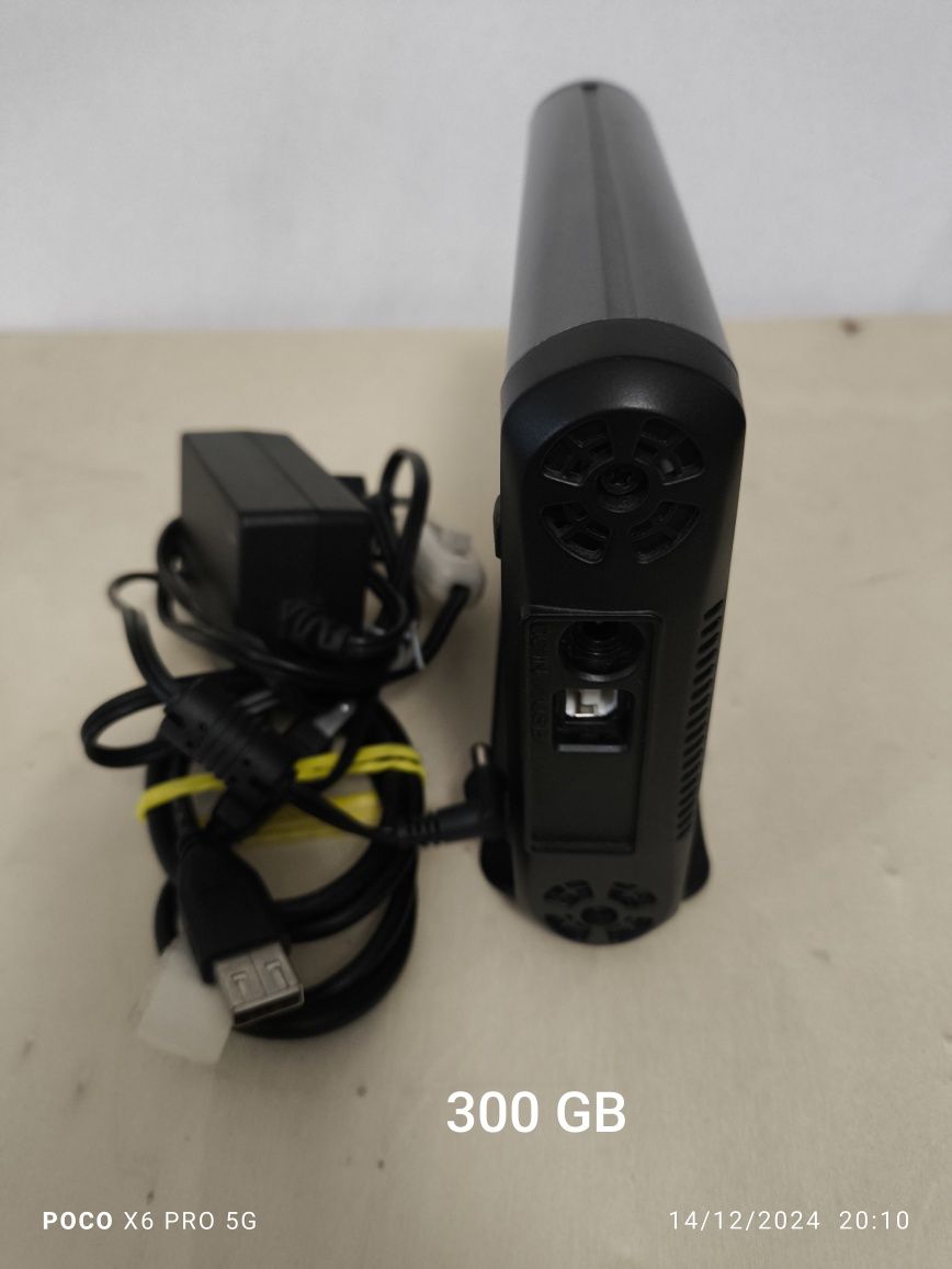 Discos externos e caixas para discos externos