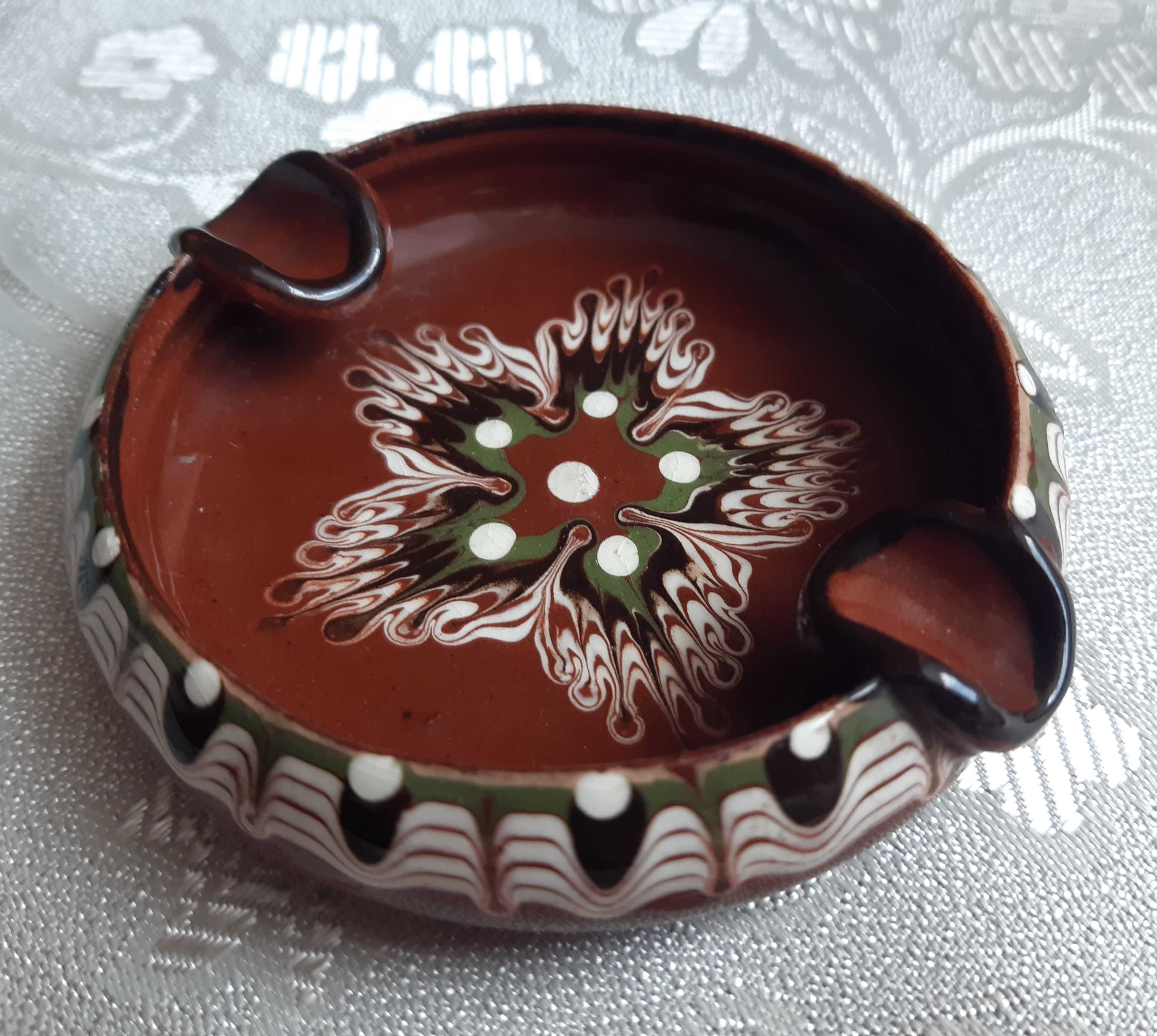 Popielniczka ceramiczna z czasów PRL