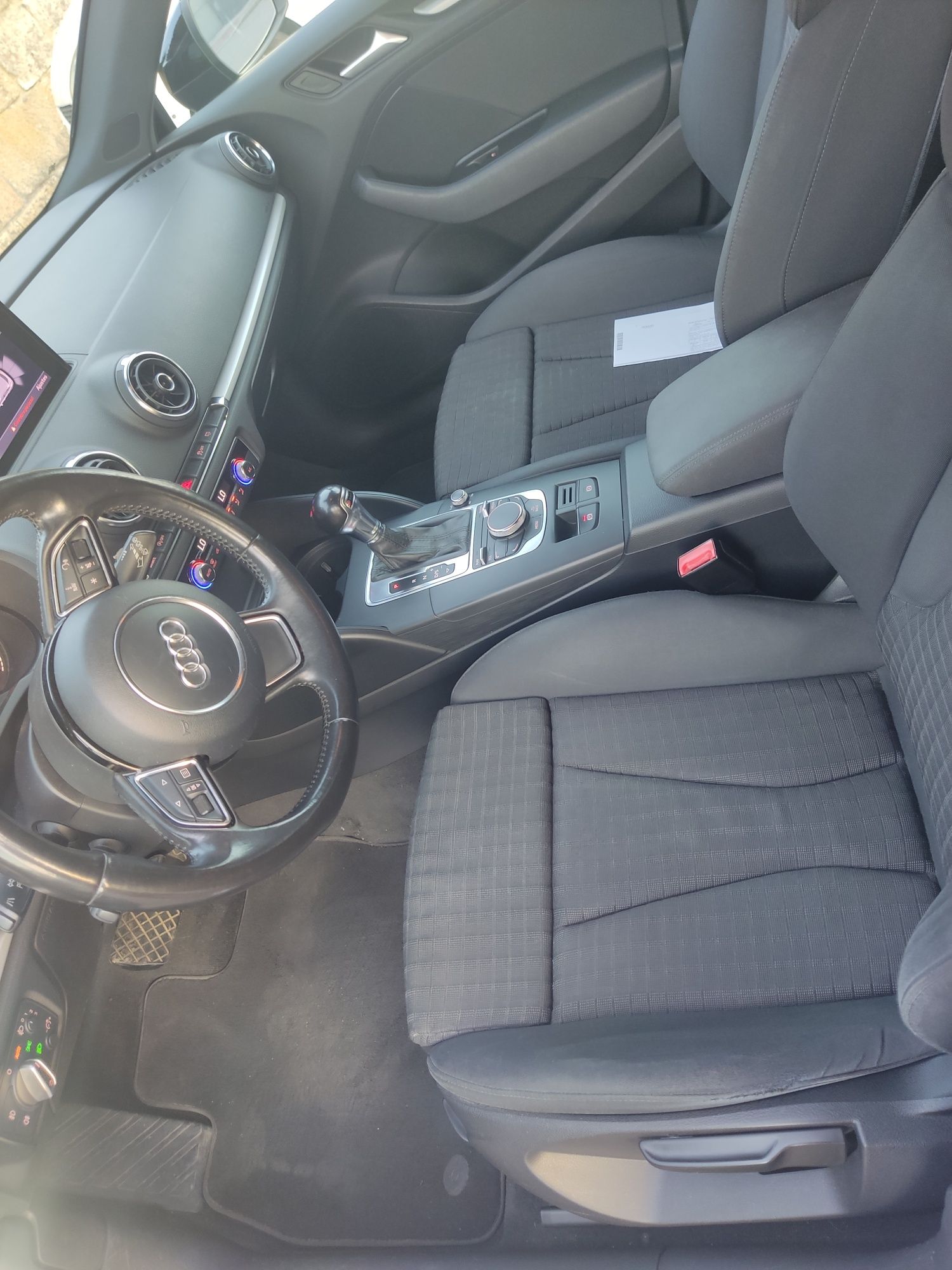 Audi A3 1.6 TDI B-line s-tronic