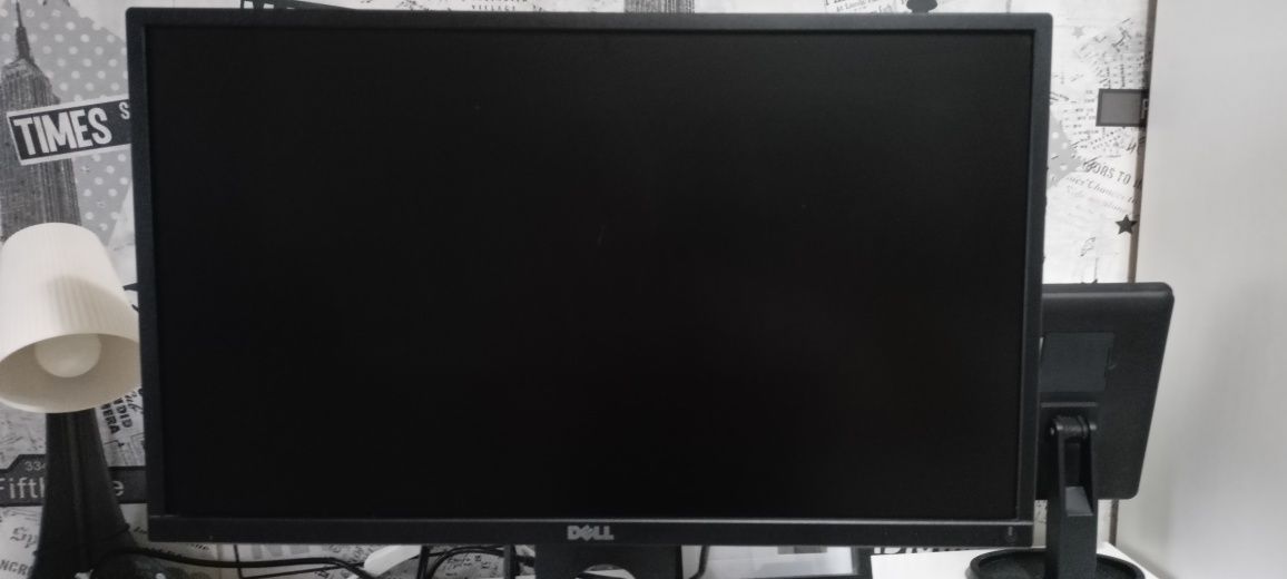 Monitor Dell P2317H 23" FULL HD + Stacja dokująca DELL