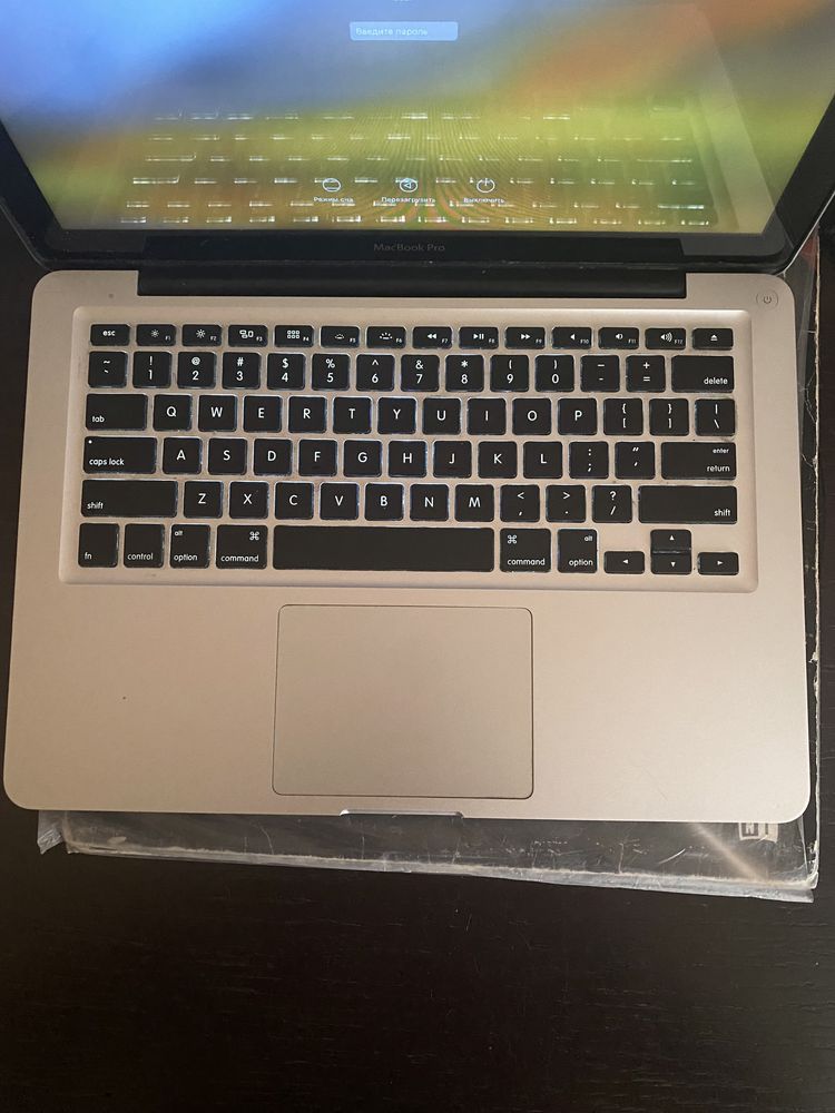 MacBook Pro 13 8 ram 120ssd 500hdd