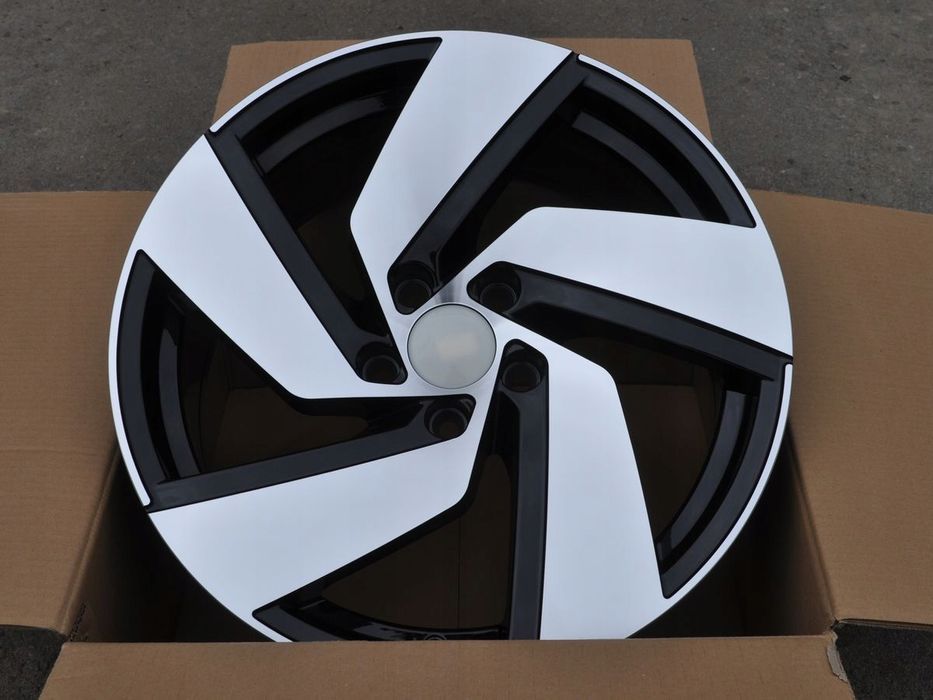 FELGI R18 5x112 VW Arteon Passat B7 B8 Golf 5 6 7 8 Jetta Passat B7 B8