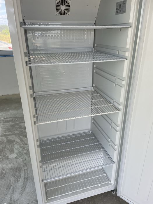 Witryna chłodnicza lodowka hendi arktic