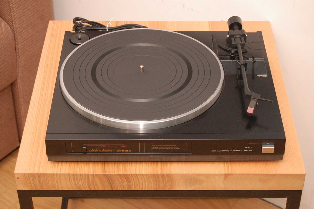 Zestaw retro amplituner Rotel RX-820, gramofon Fisher, kolumny Dual 3D