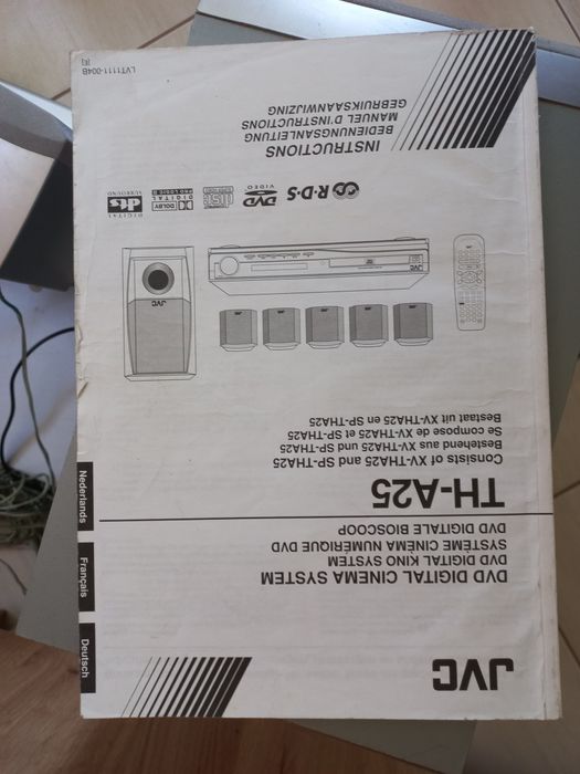 Zestaw kina domowego  DVD 5 głośników wzmacniacz JVC