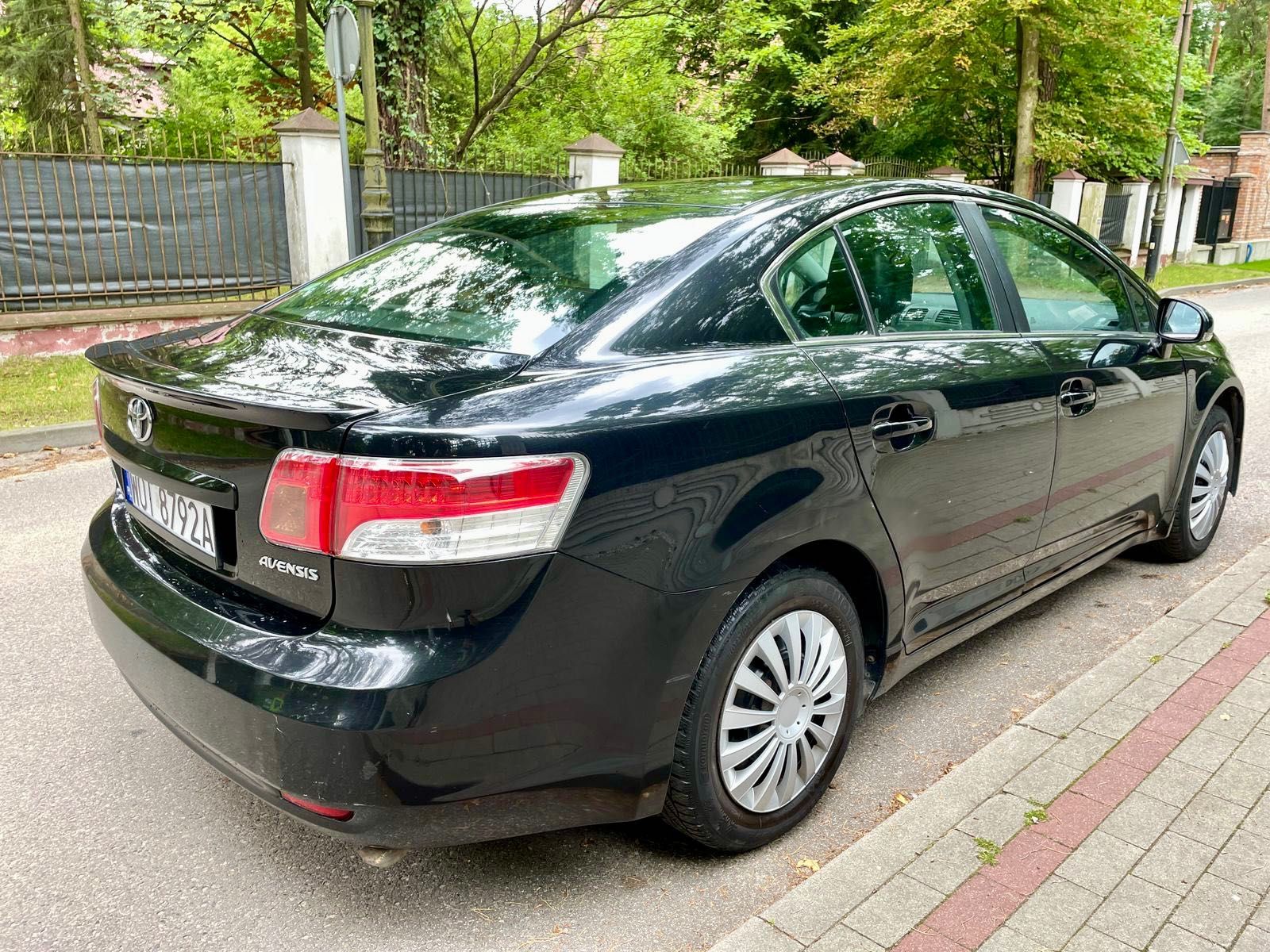 Toyota Avensis 2.0 diesel 2009 idealny stan zadbany serwisowany