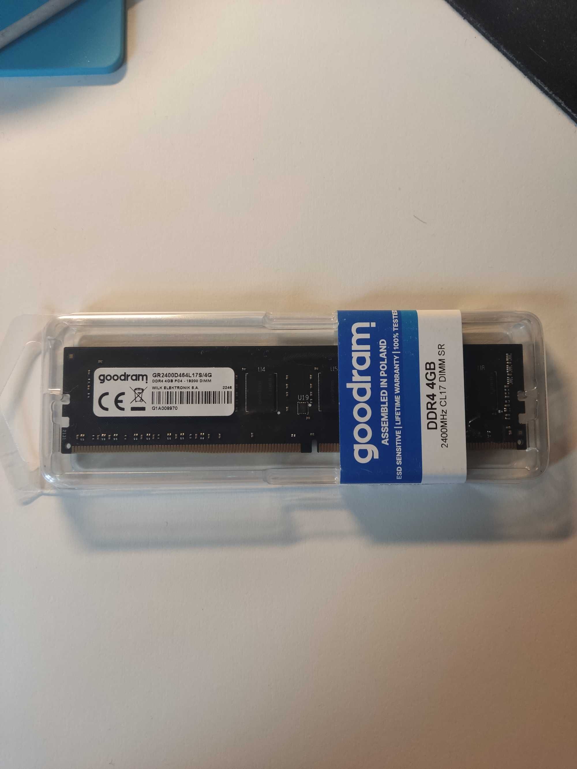 Sprzedam pamięć do komputera DDR4 4GB