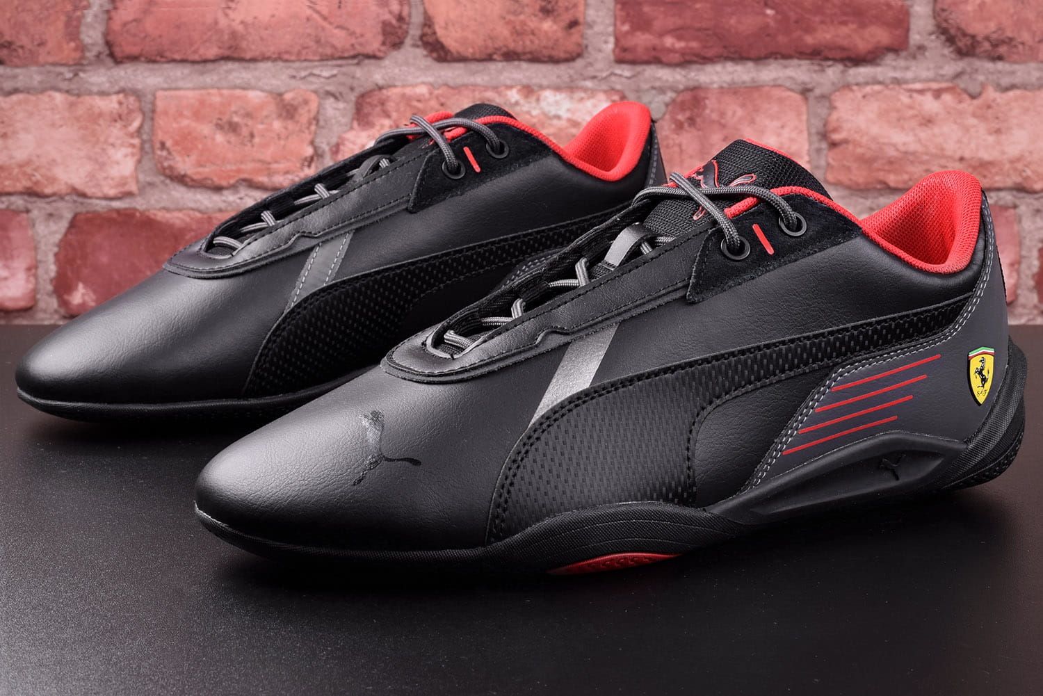 Buty Męskie Puma Ferrari R-Cat Machina czarne- 42,5 WYSYŁKA 24H