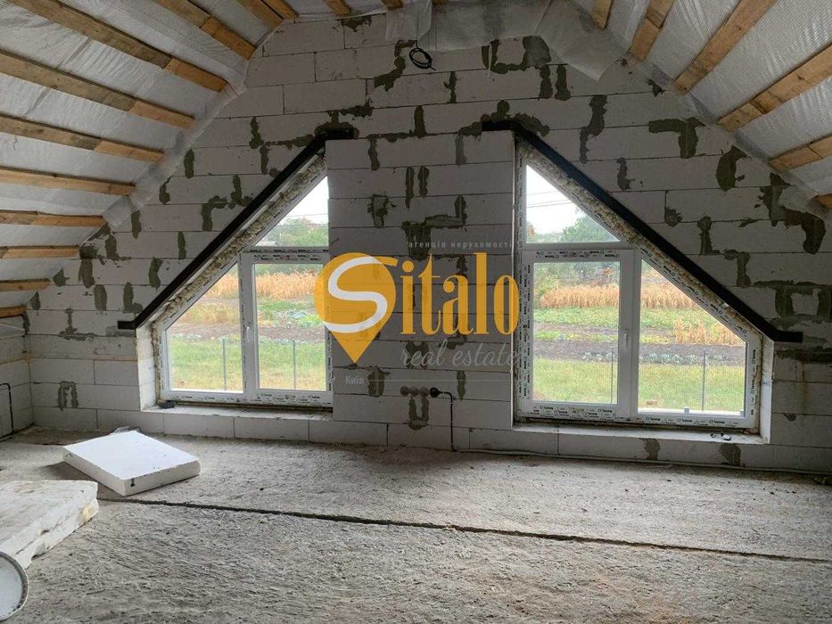 Компактний котедж у центрі с. Вишеньки, закрита територія. Без%