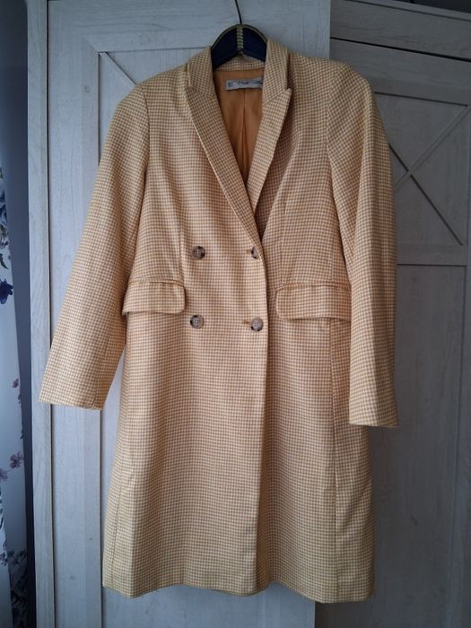 Płaszcz damski wiosenny