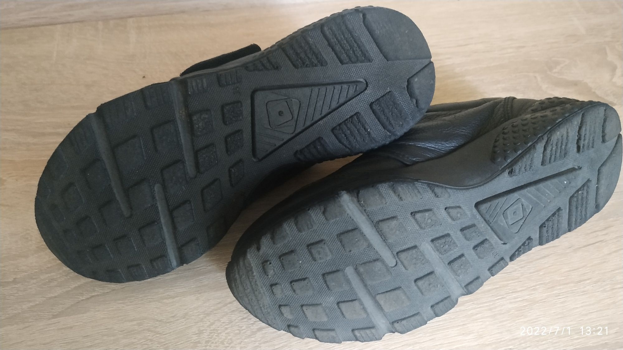 Кроссовки, спортивные туфли Мида 34 размер 20,5-21 см по стельке