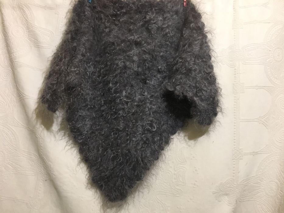 Оригинальная Пуховая косынка ручной работы