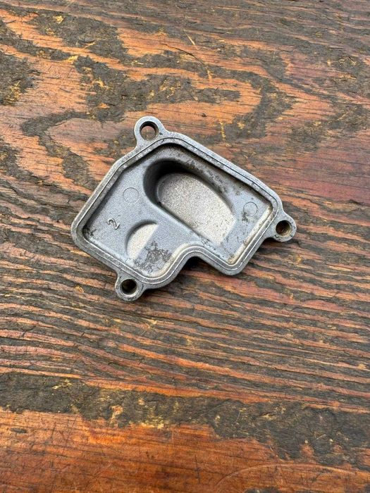 Flansza cylindra kapa pokrywa zaworu zawor boczna ktm sx 85 / 105