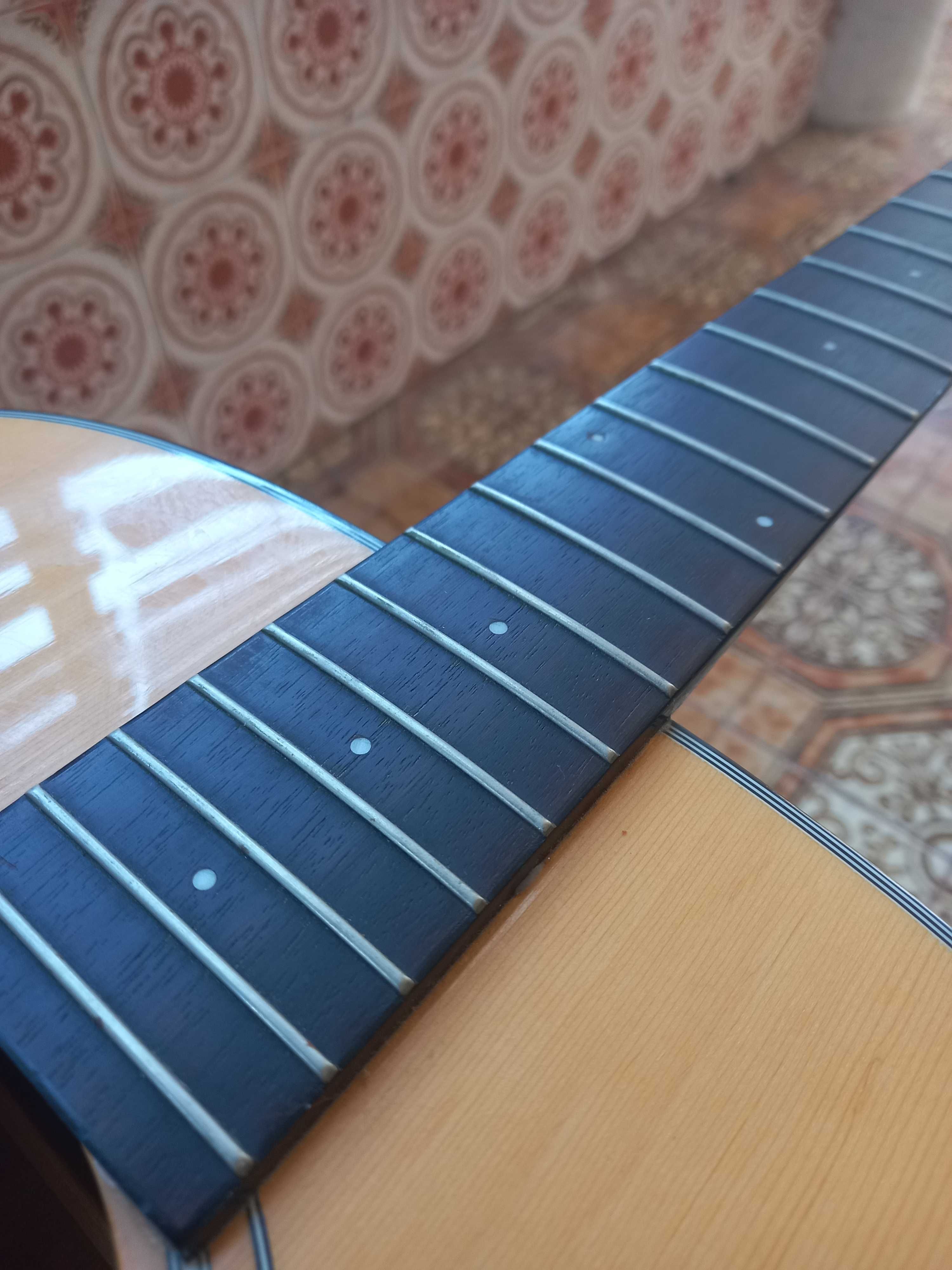 Guitarra acústica Fender CD60 v2 sem cordas + Strap (correia)