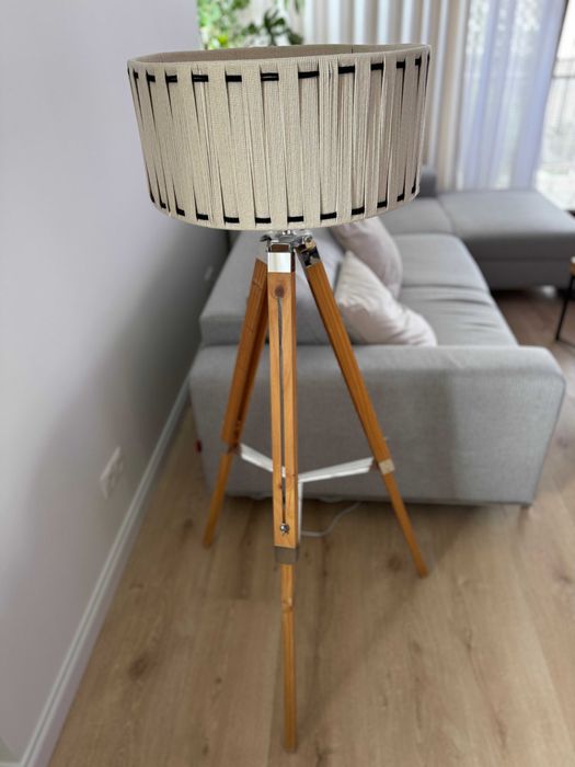 Lampa podłogowa drewniana + dodatkowy klosz GRATIS