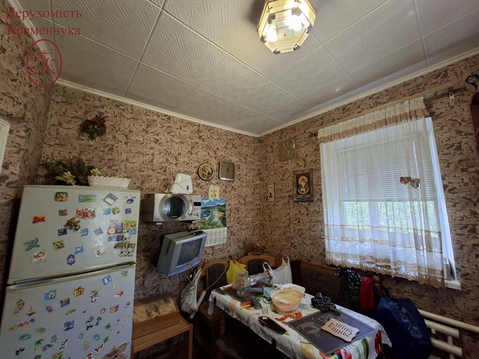 Продам будинок в Крюкові