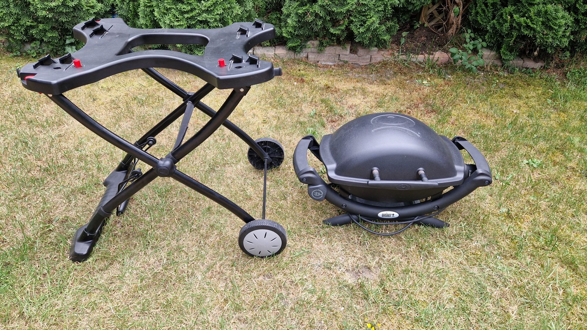 Grill elektryczny Weber q1400.