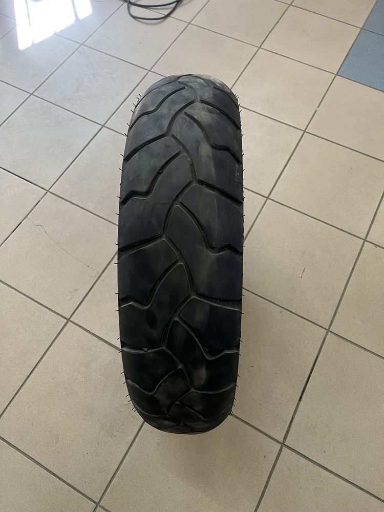 Opona motocyklowa 150/70 R17