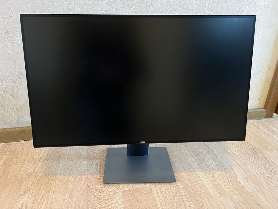 Продам монітор Dell U2719DC