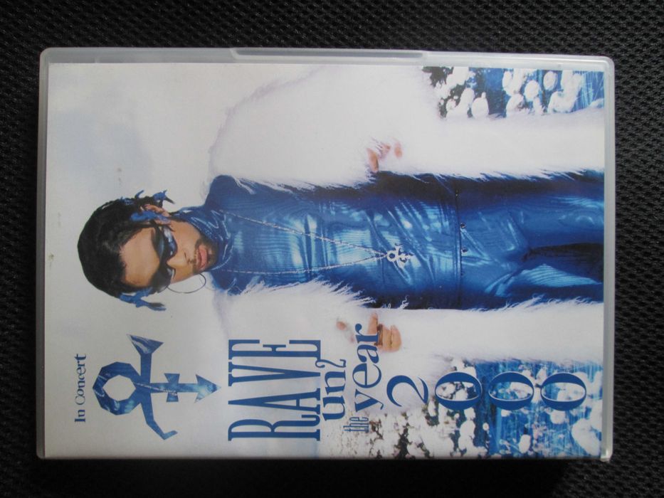DVD Prince - Rave Un2 the Year 2000