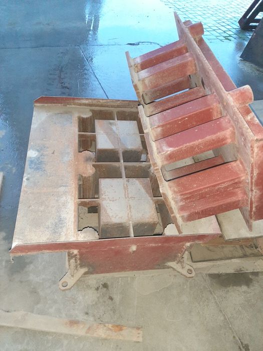 Вібропрес.Форми для вібропресу