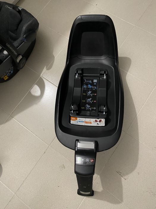 Quinny Buzz Xtra + Cadeira Auto Bebe Confort Pebble Pro iSize