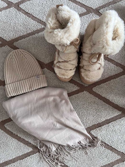 buty damskie, szalik, czapka