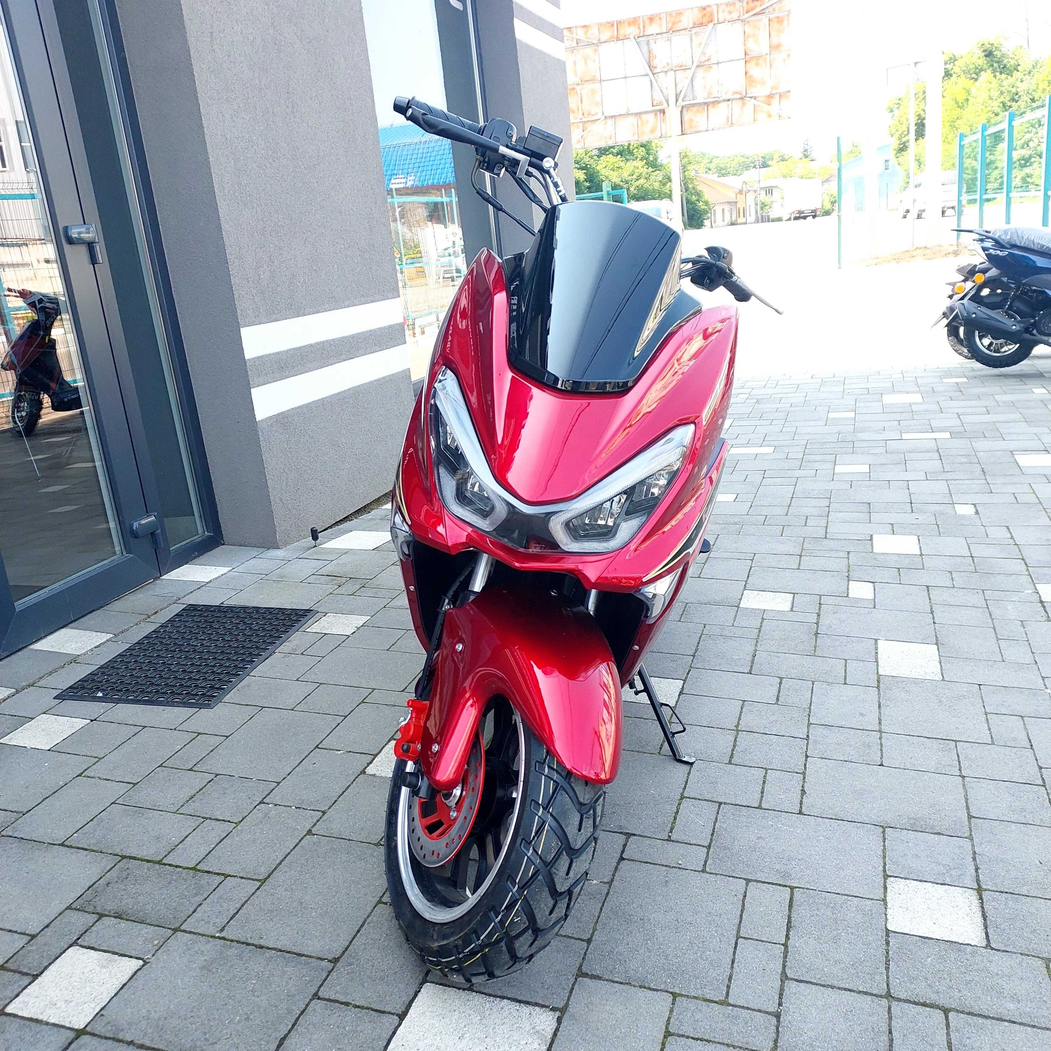 Скутер Spark SP150S-18, міський універсальний, гарантія, доставка