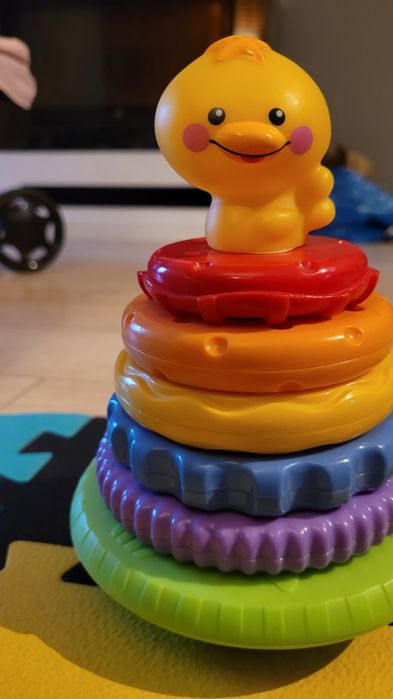 Fisher price piramidka, wieża