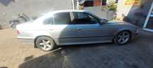 BMW E39 3,0 D na części