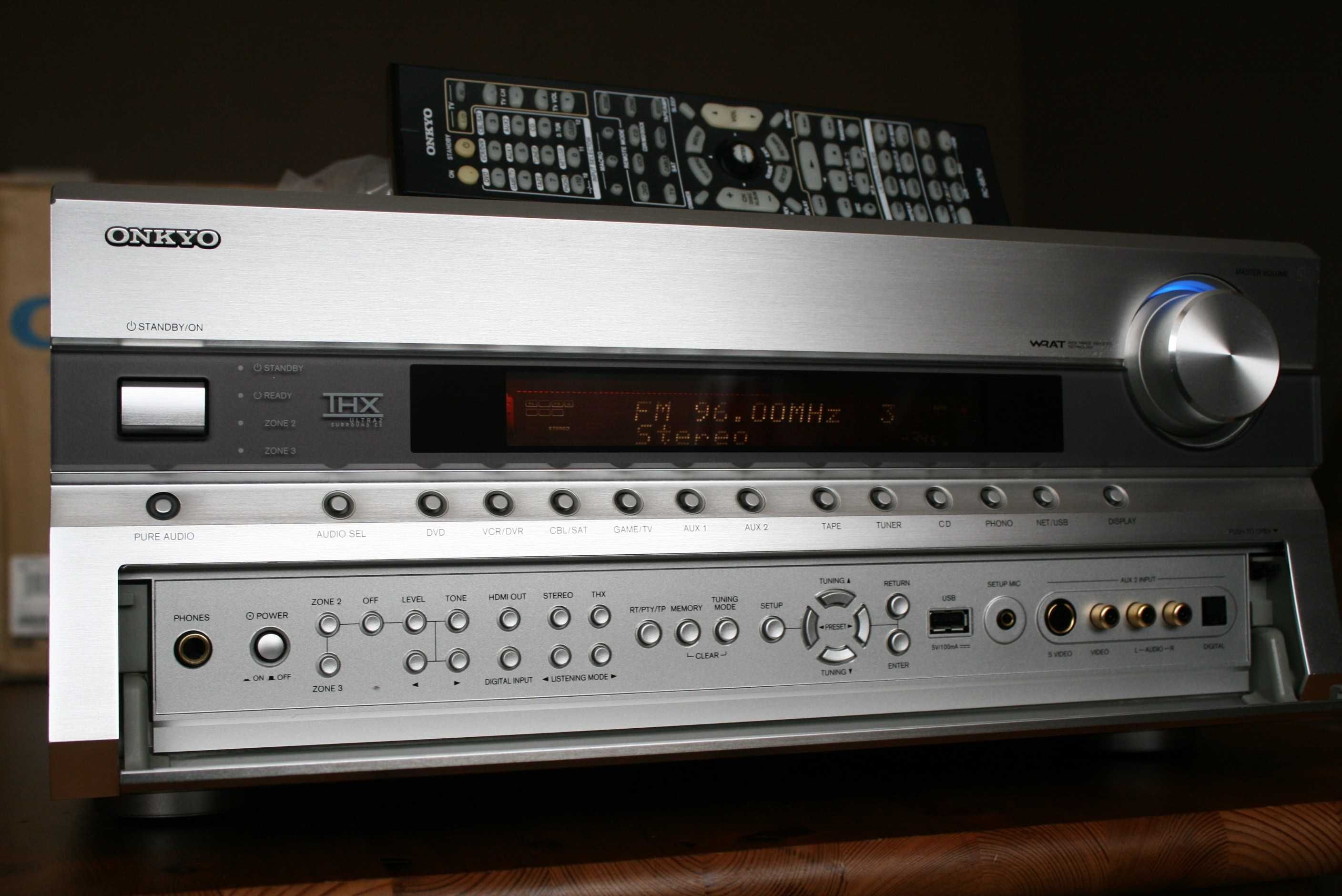 Audiofilski amplituner Onkyo TX NR 905 USB wzmacniacz 220 watt / kanał
