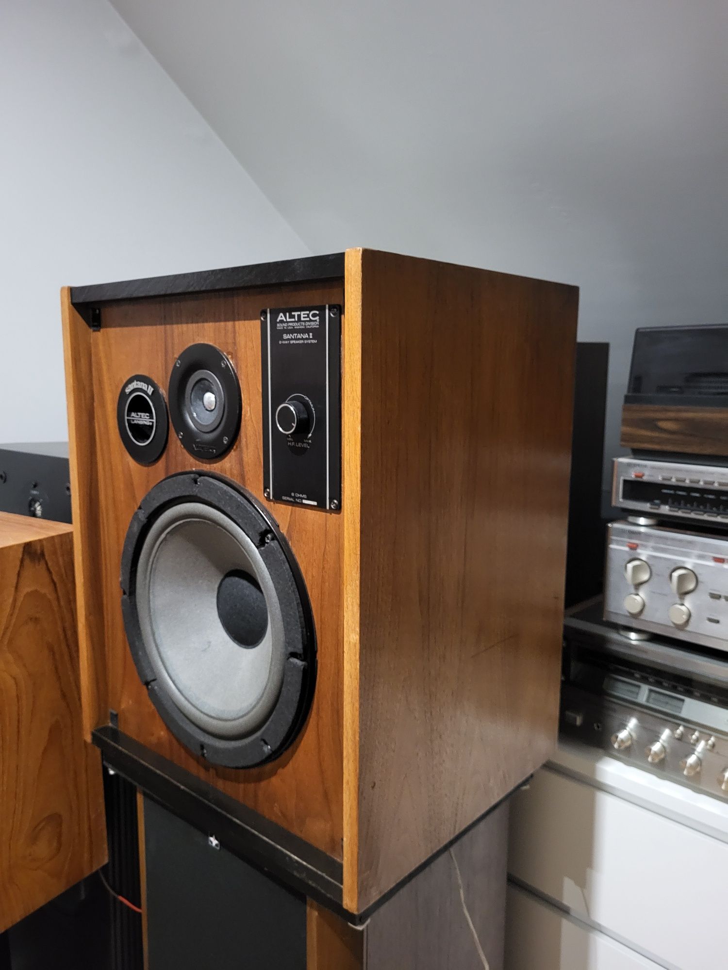 Altec santana ii