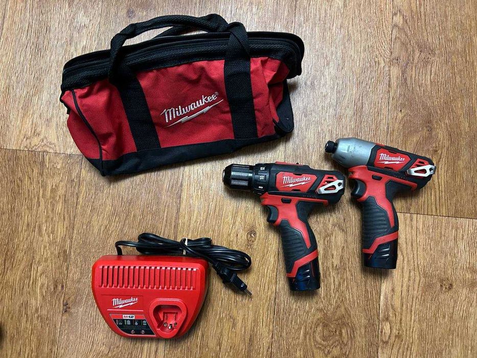 Винтоверт / гайковерт + шуруповерт Milwaukee M12 2494-22