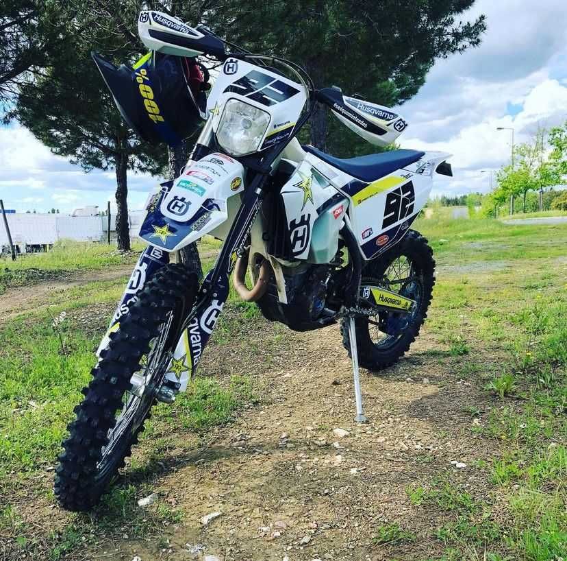 Husqvarna FE250 modelo 2018